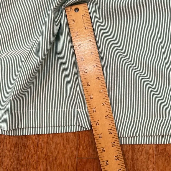 Callaway Mens Size 32 Green White Striped Lightweight Golf Shorts - Picture 9 of 12